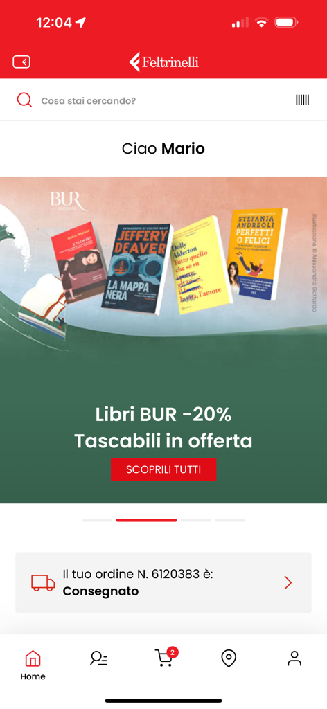 Feltrinelliアプリのホームインターフェース。本のオファーと注文追跡が表示されています。