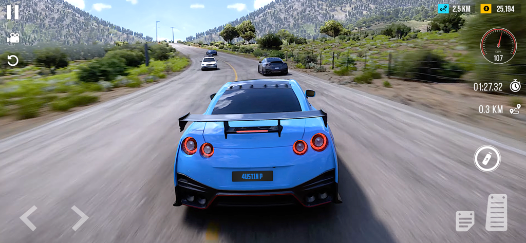 Car Driving Simulator Car Game - Um carro esportivo azul correndo em uma estrada de montanha cênica em um simulador de direção de carro.