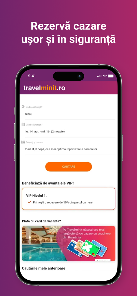 Pantalla de búsqueda móvil de la aplicación Travelminit mostrando filtros de reserva de hotel e información de descuento de fidelización VIP.