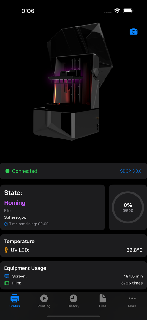 Resin Control - Panel de la aplicación Resin Control mostrando el estado en tiempo real de la impresora 3D, temperatura y uso del equipo