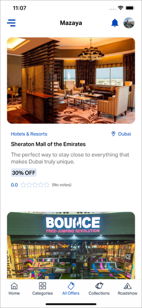 Mazaya Offers - Mazaya Offersモバイルアプリのインターフェース、ドバイのホテル滞在に対する30％割引を表示