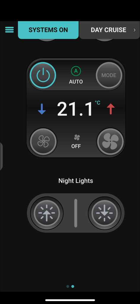 Interfaz de la aplicación móvil CZone 2 que muestra la configuración del clima y las luces nocturnas.