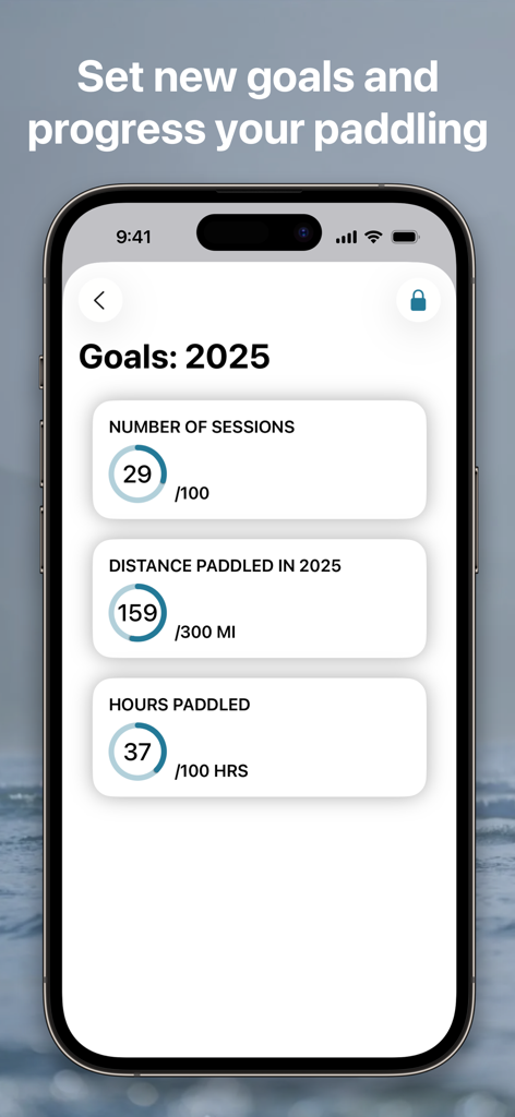 Paddle Logger: SUP & Kayaking - Una interfaz móvil para Paddle Logger que muestra objetivos anuales de sesiones, distancia y horas remadas con anillos de progreso.