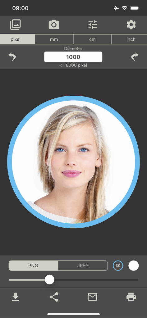 Round Photo - Interface of the Round Photo app showing a woman portrait in a circular frame with a blue border and diameter settings