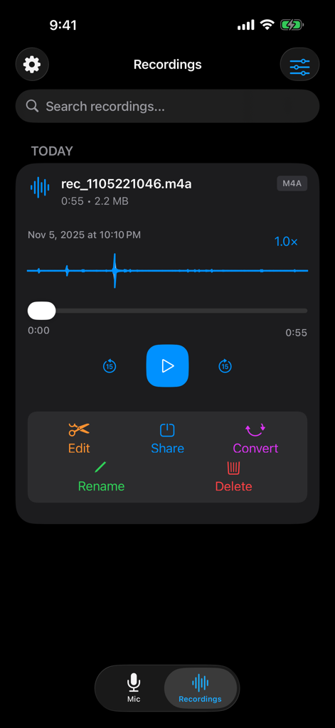Mic to Speaker - Virtual Mic - Interfaz de la aplicación Mic to Speaker mostrando una lista de grabaciones de audio con opciones para editar, compartir, convertir y eliminar