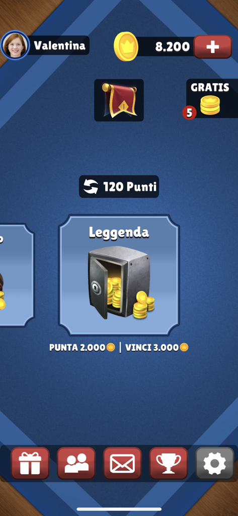 Briscola Classica Online - Main menu of Briscola Classica Online showing the Leggenda match mode with coin rewards and navigation icons