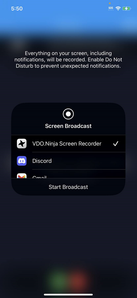 VDO.Ninja - Interface de diffusion d'écran iOS avec l'enregistreur d'écran VDO Ninja sélectionné pour le streaming mobile