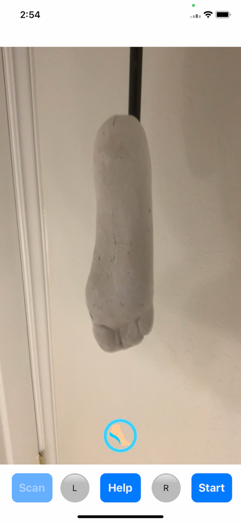 AOMS TOT jr app interface for 3D foot scanning and digital orthotic casting