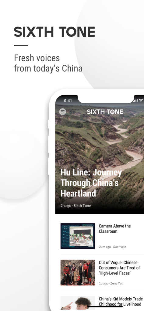 Sixth Tone - iPhone mostrando el feed de noticias de la aplicación Sixth Tone con historias centradas en las personas de la China contemporánea