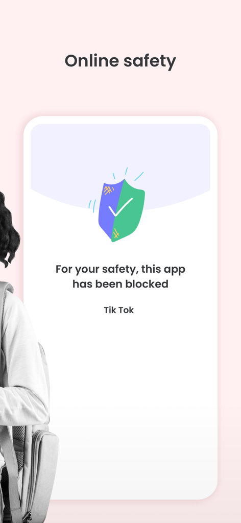 Pantalla de smartphone mostrando TikTok bloqueado por la app de control parental Qustodio por seguridad en línea