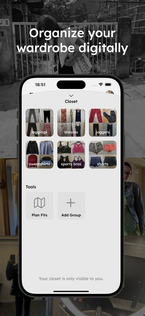 FitCheck: Outfit of the Day - FitCheck 앱의 디지털 옷장 정리 인터페이스, 의류 카테고리 및 계획 도구 표시