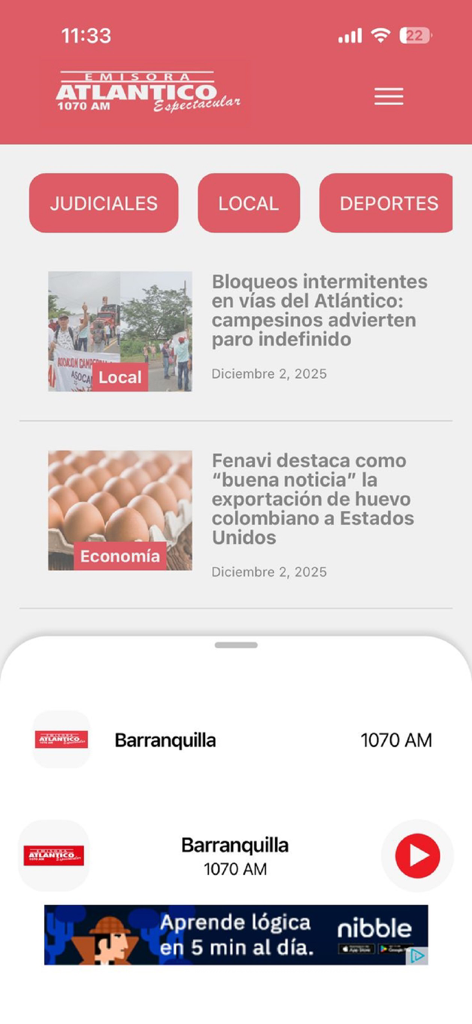 Emisora Atlantico Espectacular - News articles and live radio player interface on the Emisora Atlantico mobile app