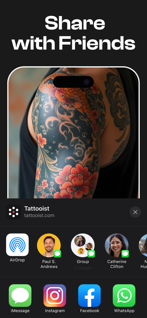 Interface do aplicativo móvel mostrando o menu de compartilhamento para enviar um design de tatuagem de carpa japonesa gerado por IA para amigos.