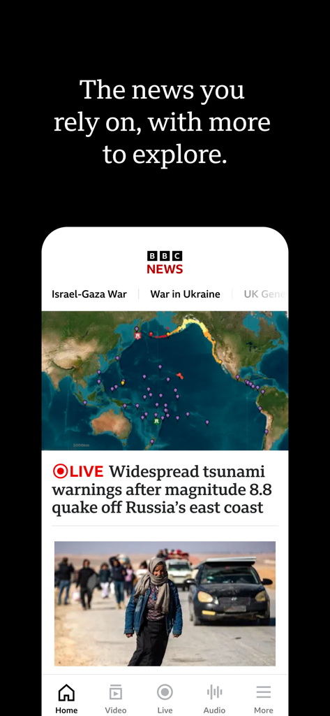 BBCニュースアプリのインターフェース。津波警報とグローバルマップに関する速報の見出しを示しています。
