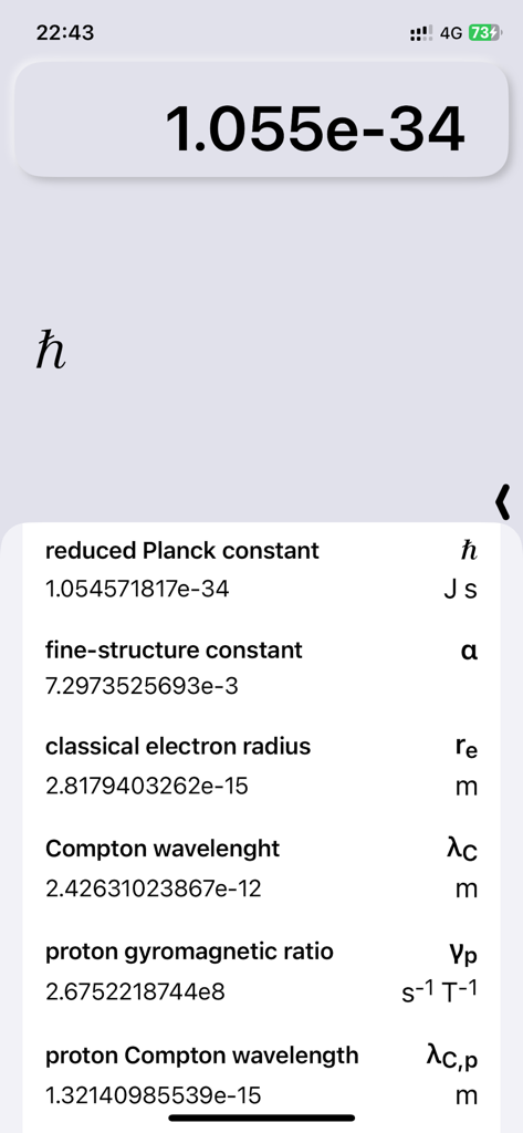 Une liste de constantes physiques fondamentales avec valeurs et unités affichées dans l'application CalcMe Calculatrice