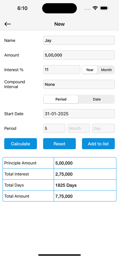 利息計算機アプリのスクリーンショット。元本と5年間の総利息収益を示す財務予測が表示されています。