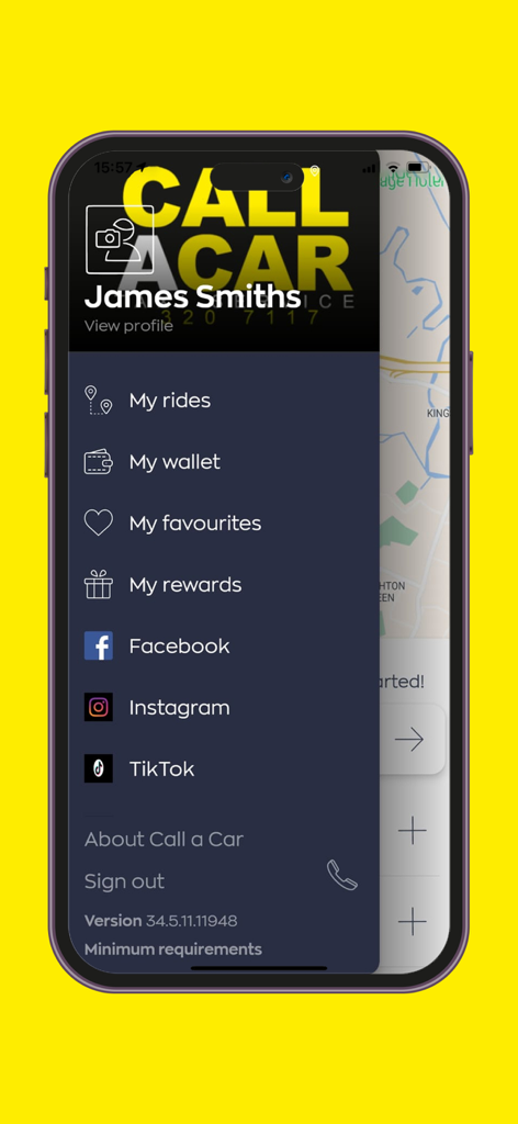 Call A Car Taxis - 콜 어 카 택시 앱의 탐색 메뉴. 사용자 프로필과 차량 예약 옵션이 표시됩니다.