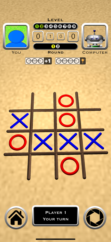 Tic Tac Toe 3D Board Game - Ein 4x4-Gitter in Tic Tac Toe 3D mit blauen X und roten O-Figuren auf einem sandfarbenen Hintergrund.