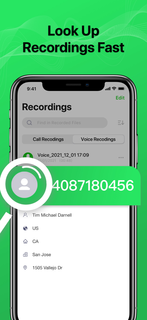 Une interface d'application mobile affichant une liste d'appels enregistrés avec une barre de recherche et des détails d'identification des contacts