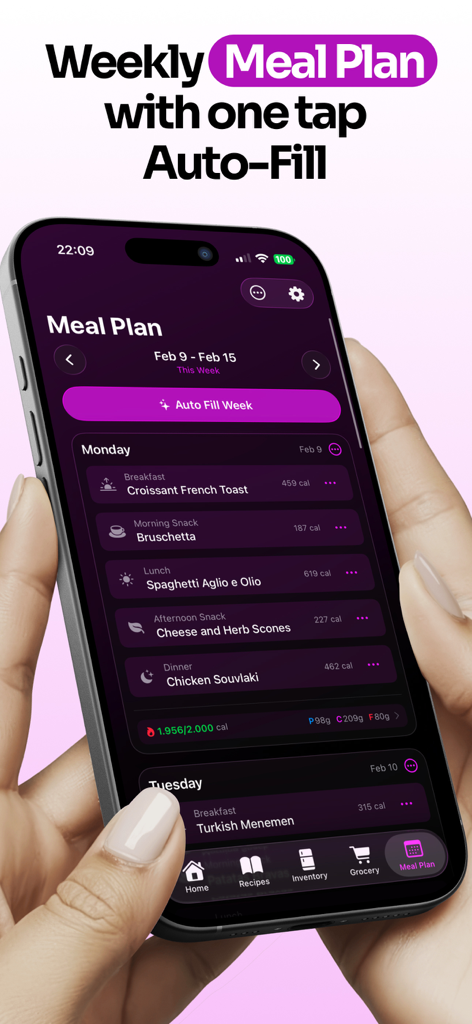 Smartphone mostrando la interfaz del planificador de comidas de la aplicación Vule con la función de autocompletado y recuentos de calorías diarios.