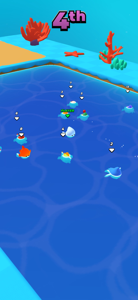 Pocket Champs PVP Racing Games - Personagens competindo em um segmento de natação de uma corrida multijogador em Pocket Champs