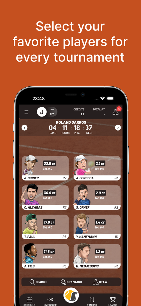 Smash It mobile app interface showing tennis player selection with credit values for the Roland Garros tournament.