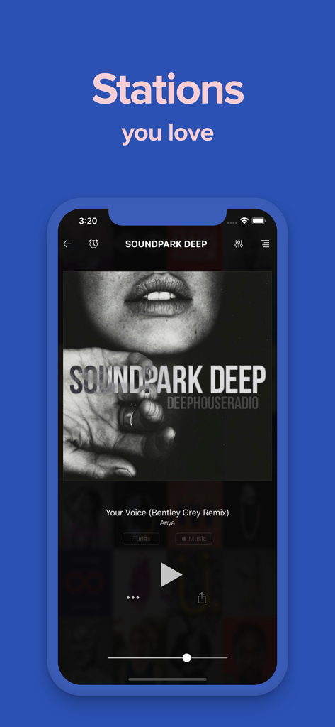 L'interface de l'application Radio FM diffusant une station de deep house sur iPhone.