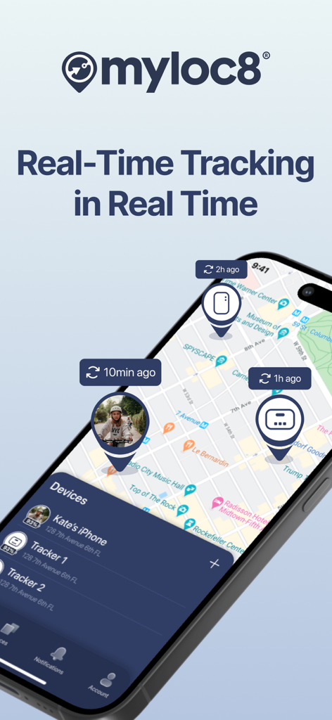 Interface de l'application Myloc8 montrant le suivi GPS en temps réel des membres de la famille et des biens sur une carte de ville