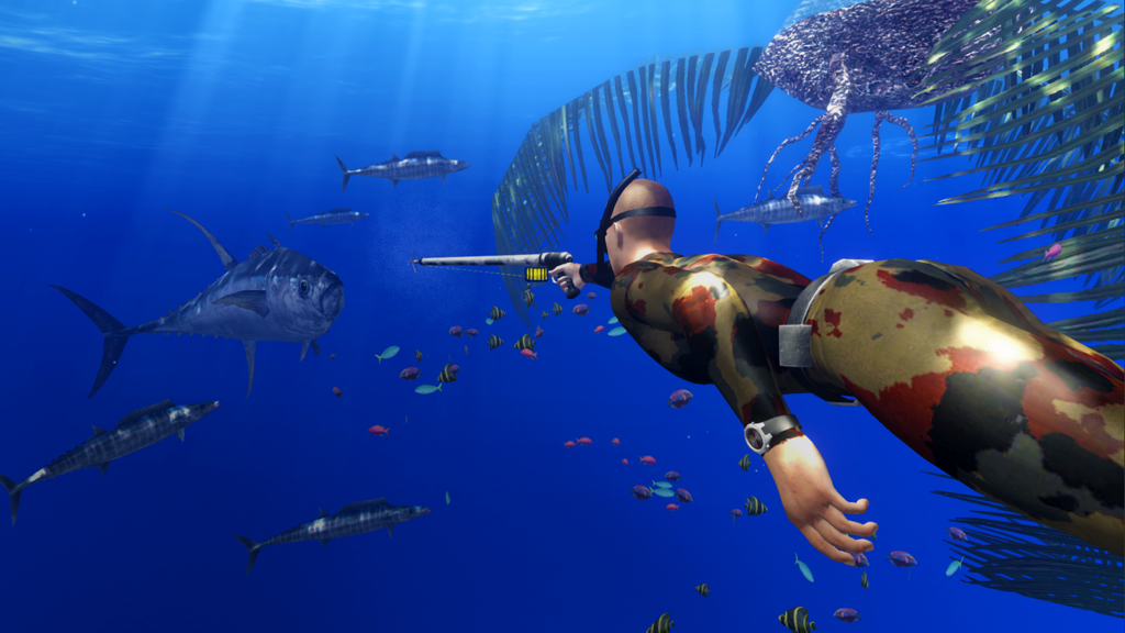 Un buzo apuntando con un arpón a un gran atún bajo el agua