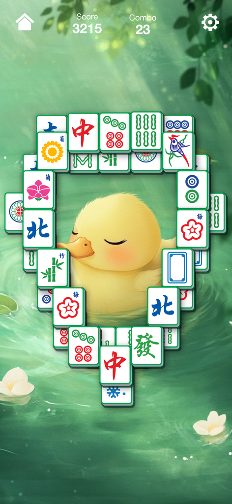 Block Puzzle: blast the square - Fichas de Mahjong dispuestas en forma de corazón alrededor de un lindo patito amarillo en un entorno natural pacífico.