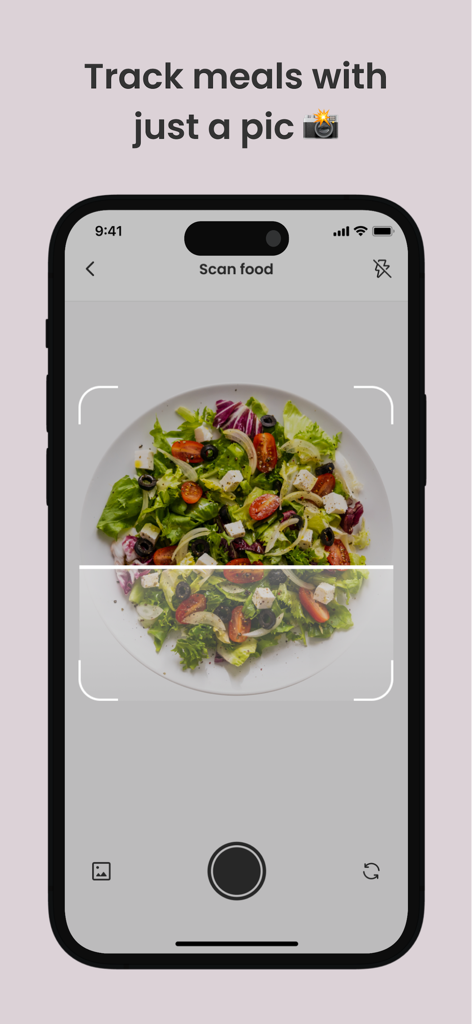 Fonction de scan d'aliments de l'application MyBody montrant une salade en cours de suivi avec la caméra d'un smartphone.