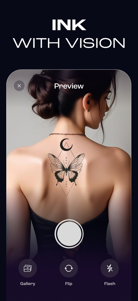 KI-generiertes Schmetterlings- und Mond-Tattoo-Design-Vorschau auf dem Rücken einer Frau in der App-Oberfläche