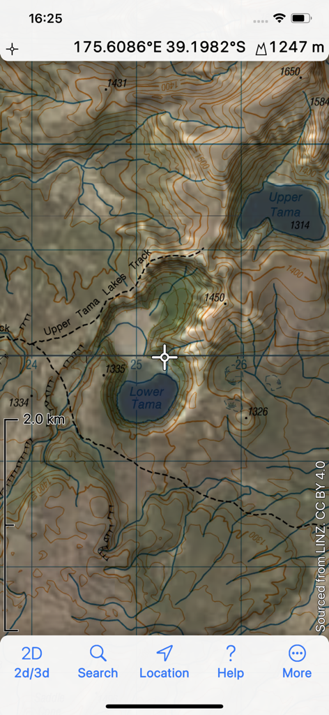 3D Map New Zealand - Un mapa topográfico que muestra la ruta de los Lagos Tama en Nueva Zelanda con elevación y coordenadas.