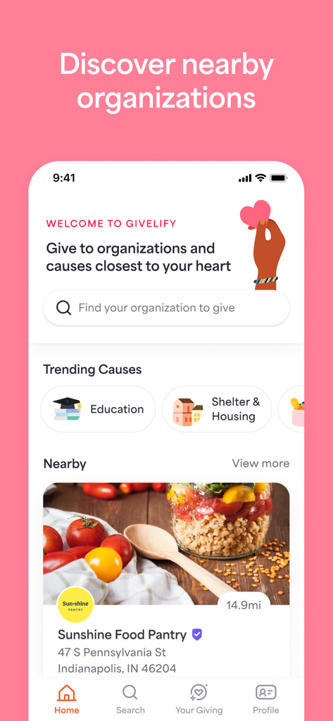 Interfaz de la aplicación Givelify que muestra oportunidades de donación cercanas y causas de tendencia como educación y vivienda