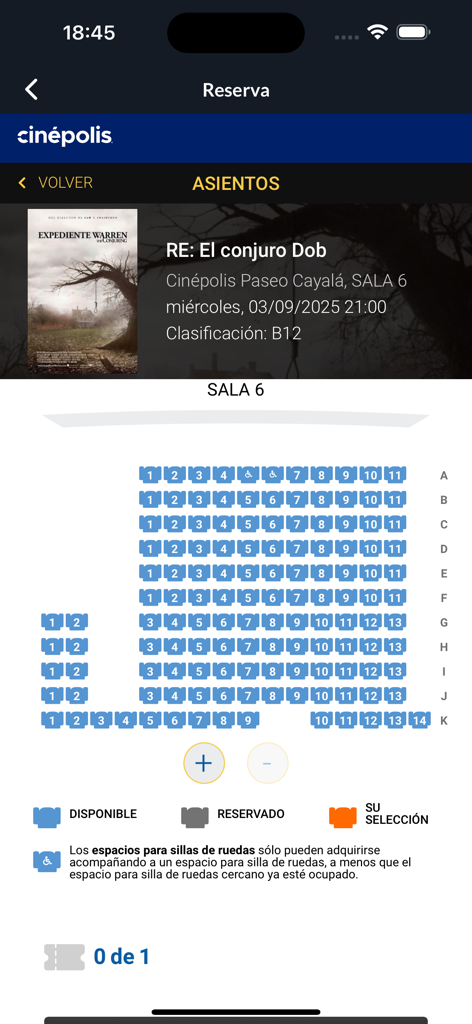 Cinepolis Guatemala app screen for choosing movie theater seats during a booking.