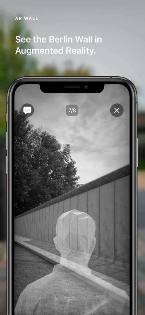 MauAR - Berlin Wall - iPhone screen showing a 3D augmented reality view of the Berlin Wall and a historical figure