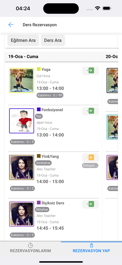 Pantalla de la app móvil BulutGym Kos mostrando un horario de clases de fitness para reservar, incluyendo Yoga y Entrenamiento Funcional