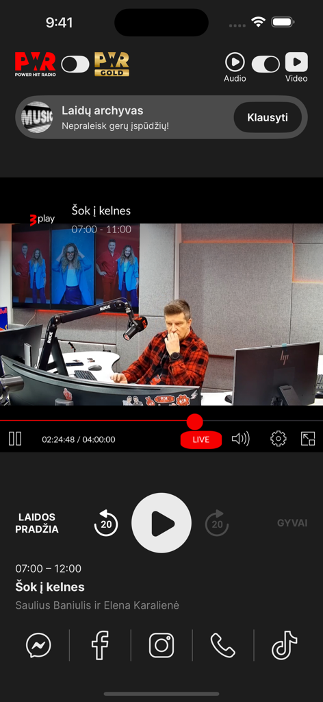 Power Hit Radio - Lietuva - Power Hit Radio Lietuva mobile app interface featuring a live video stream of the studio broadcast
