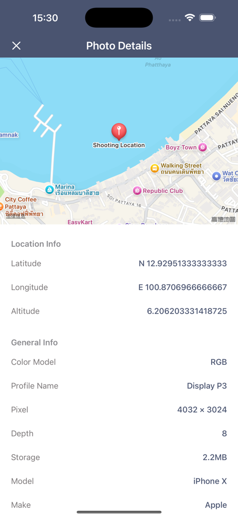 Clean Master - Manage Photos - Interfaz que muestra detalles de la foto con un mapa de ubicación de toma y metadatos técnicos