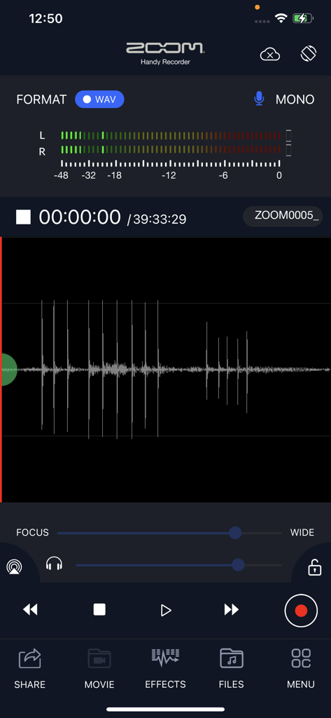 HandyRecorder - Zoom HandyRecorder app recording screen showing audio waveform and level meters