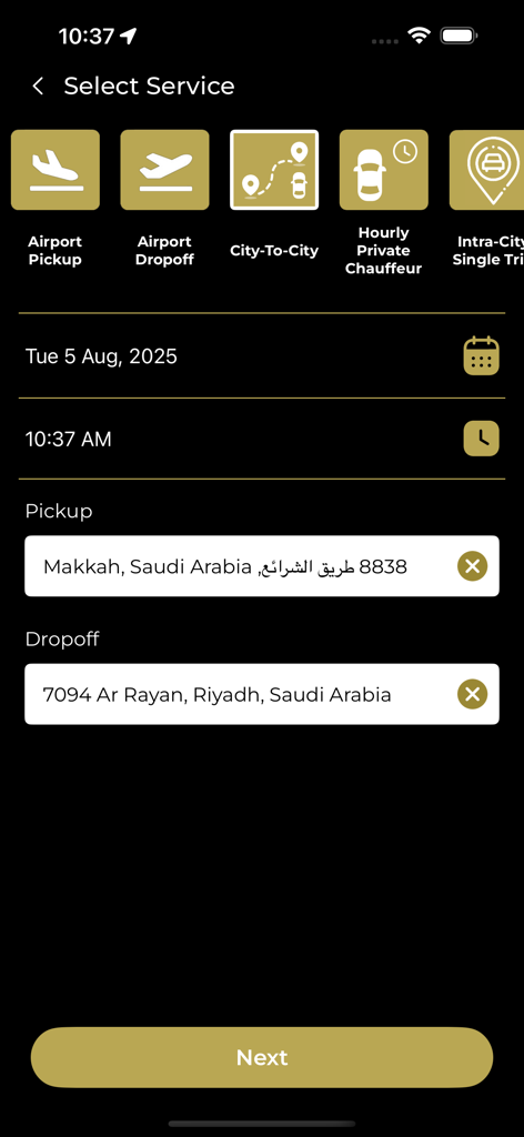 Interfaz de la aplicación NAYLAM para seleccionar servicios de chófer de lujo como viajes de ciudad a ciudad en Arabia Saudita