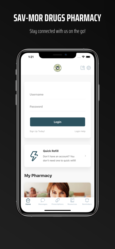 Página de login do aplicativo móvel Sav-Mor Drugs Pharmacy com opção de recarga rápida e menu de navegação