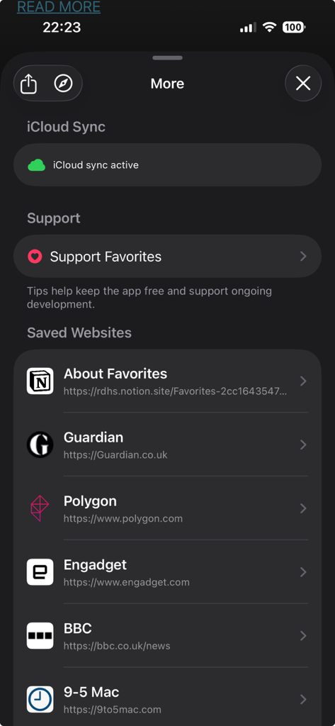 Favorites Private Browser - Settings menu of Favorites Private Browser showing iCloud sync status and a list of saved websites including news and tech blogs