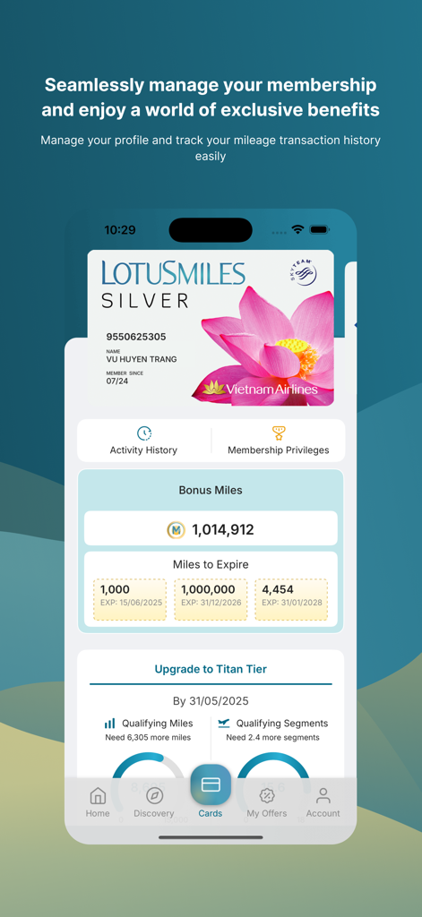 Lotusmiles - Vietnam Airlines - Lotusmiles app interface showing silver membership card and mileage balance dashboard.