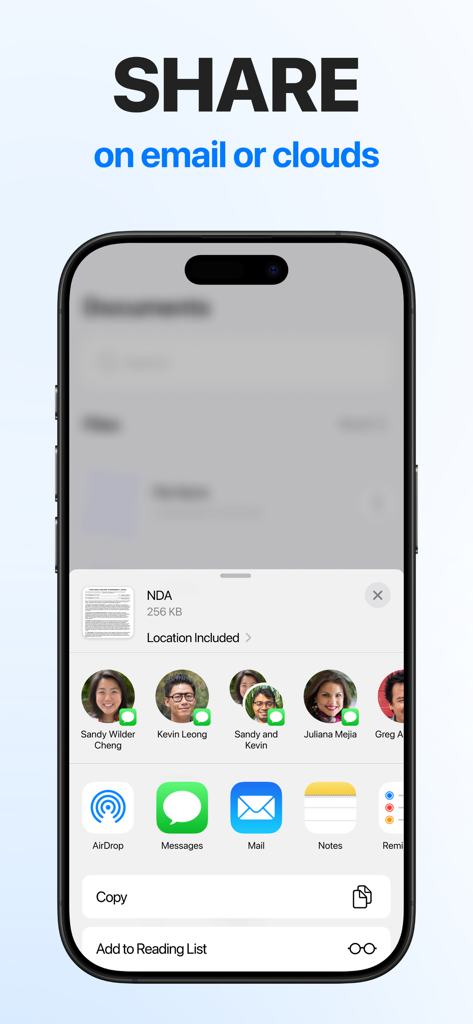 eSign: Fill, Sign Documents - Interfaz móvil que muestra el intercambio de un documento NDA a través de correo electrónico o servicios en la nube.