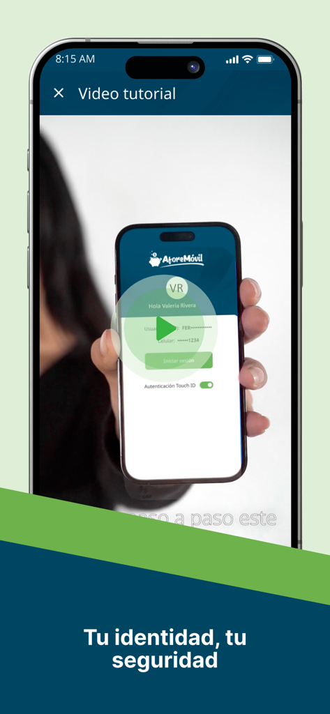 AforeMóvil - AforeMóvilアプリのビデオチュートリアルの画面。「あなたのアイデンティティ、あなたのセキュリティ。」というスローガンが表示されます。
