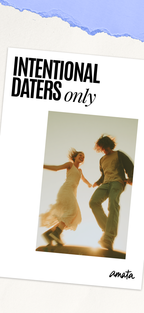 Écran promotionnel d'Amata Matchmaking Club présentant un couple heureux et le texte "Rencontres intentionnelles uniquement"