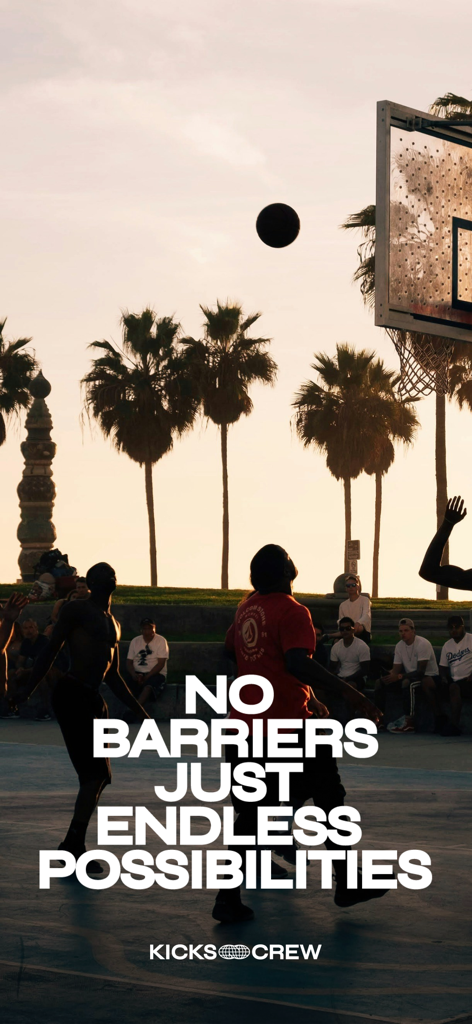 KICKS CREW - Partita di street basketball al tramonto con il testo Nessuna Barriera Solo Infinite Possibilità
