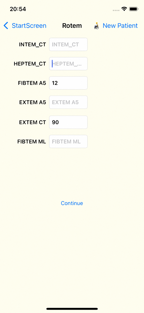 Interfaccia dell'app mobile TEGRotem per l'inserimento di parametri di dati clinici ROTEM come INTEM, HEPTEM e FIBTEM per la simulazione medica.
