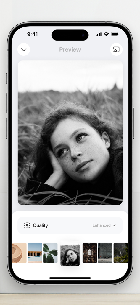Mobile app interface displaying a photo preview and quality enhancement settings for TV casting
